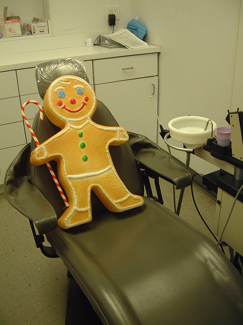 Preparing the child's dental seat with ginger bread