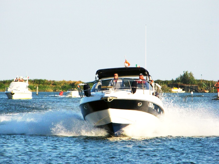 Safe family boating