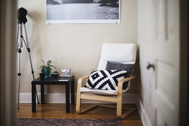 A room painted before selling the house