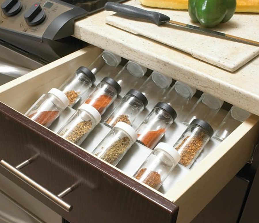 Organized kitchen drawers